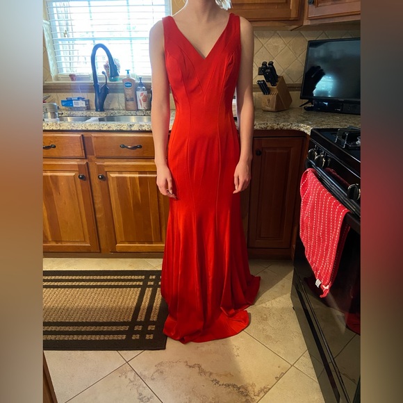 Let’s Red Ball Gown/Prom Dress size S - Picture 11 of 11